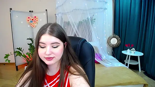 NicoleFoxery online show from 02-19-25, 12:35