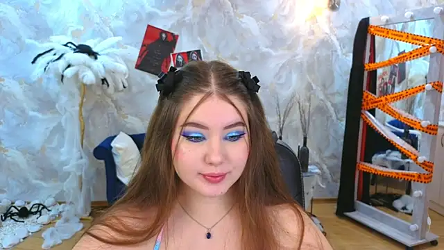 NicoleFoxery online show from 11-07-25, 06:19