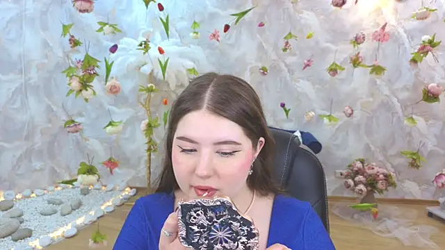 NicoleFoxery online show from 06-03-26, 03:20