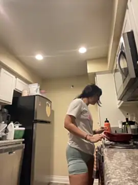 Evie-Luna online show from 04-20-26, 12:24