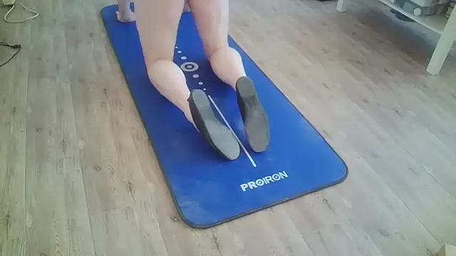 theSecretBallerino online show from 11-10-25, 04:00