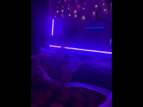 mirandamark2020 online show from 04-18-26, 07:01