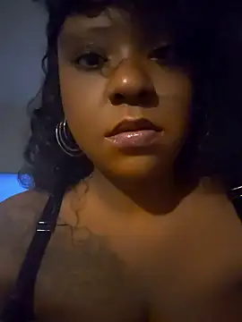 Snapshot of 6lue6a6y69 chatting on 01-12-26, 06:18 6lue6a6y69 online show from 01-12-26, 06:18