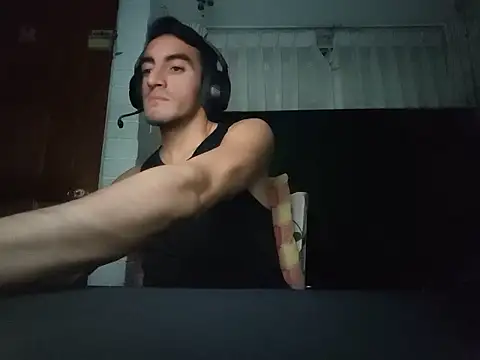 TommyMomentum online show from 03-26-26, 04:51