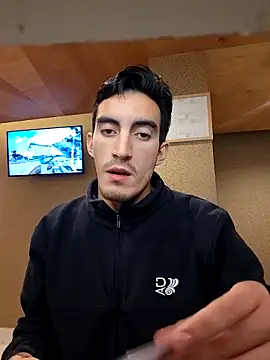 TommyMomentum online show from 03-28-26, 03:17