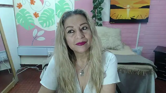 Snapshot of ZAMANTHA chatting on 12-14-24, 04:20 ZAMANTHA online show from 12-14-24, 04:20