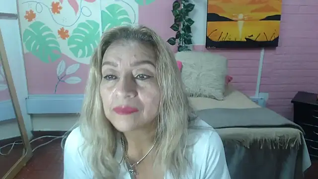 Snapshot of ZAMANTHA chatting on 07-21-26, 05:26 ZAMANTHA online show from 07-21-26, 05:26