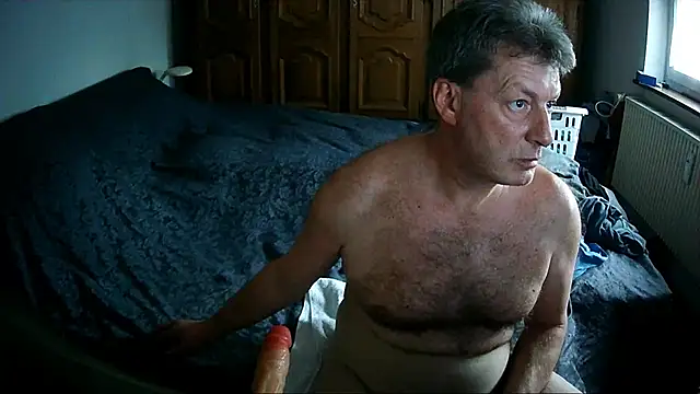 Snapshot of iliebetights chatting on 03-20-25, 04:53 iliebetights online show from 03-20-25, 04:53