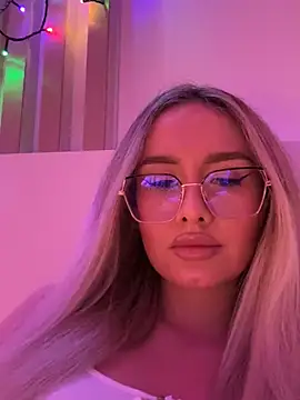 mollyxxx online show from 12-18-24, 07:15