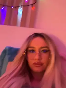 mollyxxx online show from 01-22-25, 10:50