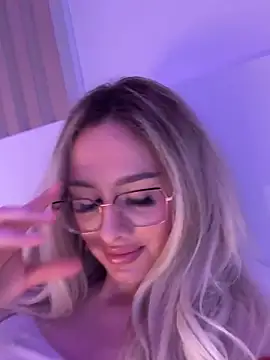 mollyxxx online show from 02-16-25, 07:04