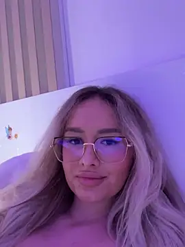 mollyxxx online show from 03-07-25, 04:57