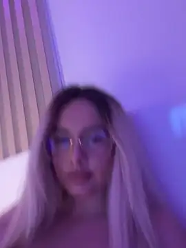 mollyxxx online show from 12-03-25, 02:41