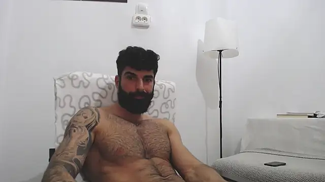 Snapshot of Verycutex chatting on 03-12-25, 06:33 Verycutex online show from 03-12-25, 06:33