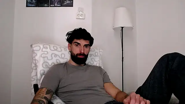 Verycutex online show from 03-02-26, 07:59