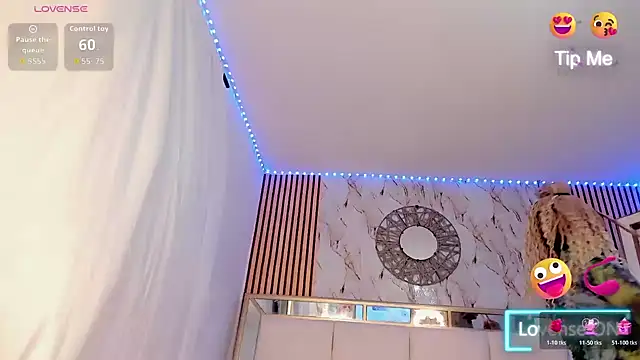 Oriana Davis1 online show from 02-27-26, 02:55