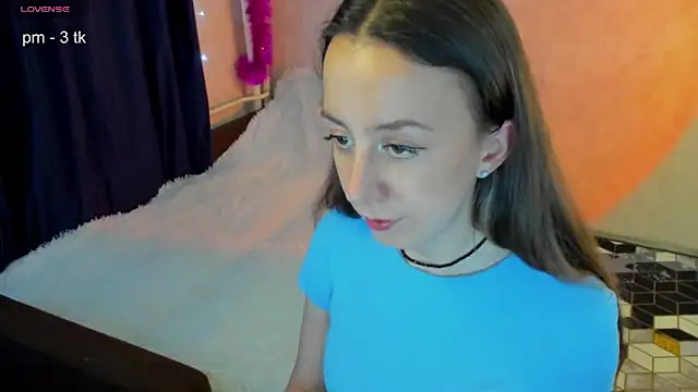 Snapshot of CurlySteph chatting on 01-13-25, 09:31 CurlySteph online show from 01-13-25, 09:31