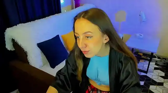 Snapshot of CurlySteph chatting on 03-13-25, 09:26 CurlySteph online show from 03-13-25, 09:26