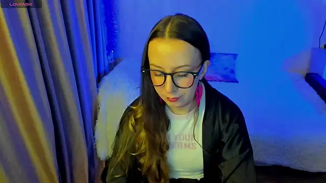 Snapshot of CurlySteph chatting on 12-01-25, 07:30 CurlySteph online show from 12-01-25, 07:30