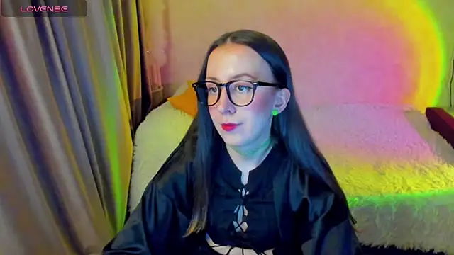 CurlySteph online show from 03-28-26, 06:18