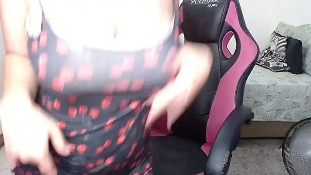 bustycarly online show from 02-21-25, 11:43