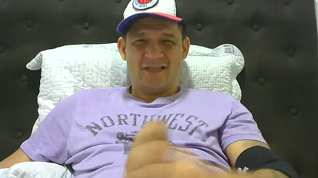 altenori112 online show from 02-16-25, 01:38