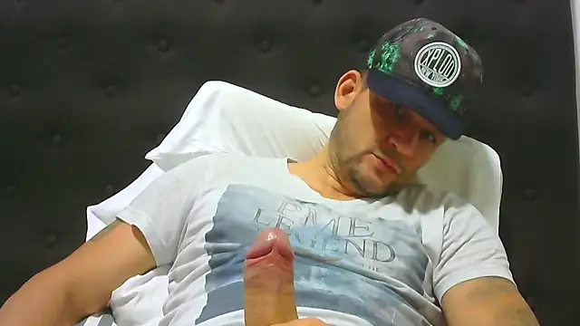 altenori112 online show from 09-18-25, 01:51