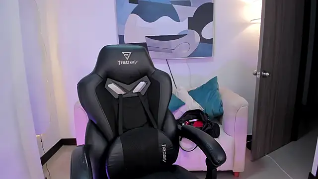 SaraParker  online show from 11-27-25, 08:11