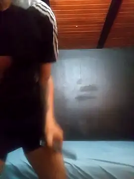 Snapshot of dannnyhot24 chatting on 12-25-24, 05:15 dannnyhot24 online show from 12-25-24, 05:15