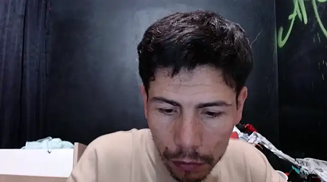 Snapshot of dannnyhot24 chatting on 12-28-24, 07:11 dannnyhot24 online show from 12-28-24, 07:11