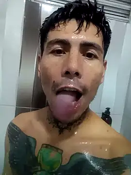 Snapshot of dannnyhot24 chatting on 01-25-25, 03:51 dannnyhot24 online show from 01-25-25, 03:51