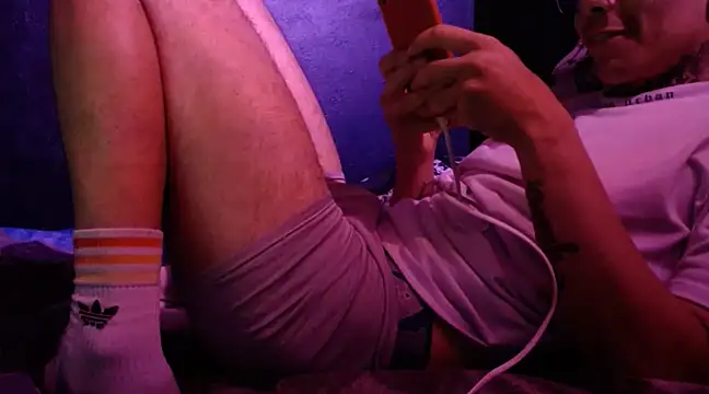 Snapshot of dannnyhot24 chatting on 02-26-25, 08:00 dannnyhot24 online show from 02-26-25, 08:00