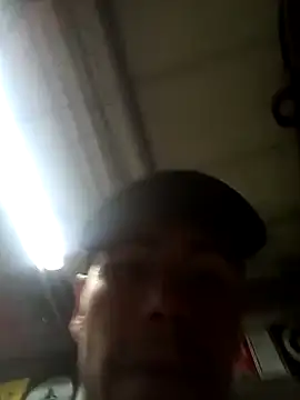 Snapshot of dannnyhot24 chatting on 03-17-25, 10:06 dannnyhot24 online show from 03-17-25, 10:06