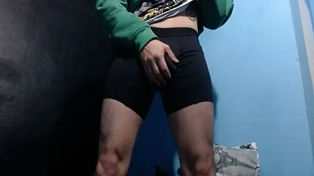 Snapshot of dannnyhot24 chatting on 03-23-25, 06:26 dannnyhot24 online show from 03-23-25, 06:26