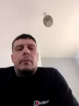 Snapshot of emmo1212 chatting on 03-16-26, 01:59 emmo1212 online show from 03-16-26, 01:59