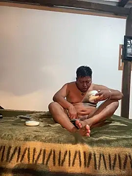 Snapshot of eamisay chatting on 04-06-26, 04:57 eamisay online show from 04-06-26, 04:57