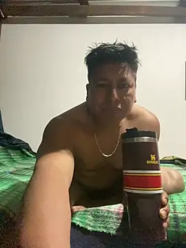 Snapshot of eamisay chatting on 04-07-26, 04:57 eamisay online show from 04-07-26, 04:57