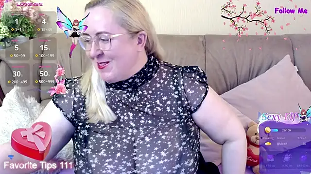 Snapshot of Ginesia chatting on 05-21-26, 01:18 Ginesia online show from 05-21-26, 01:18