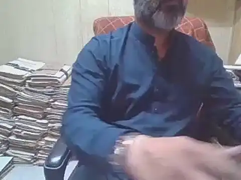 hairymaster95 online show from 10-28-25, 03:54