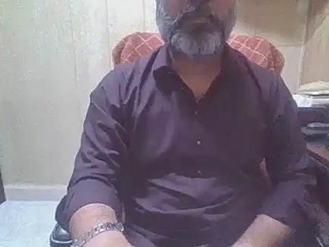 hairymaster95 online show from 07-11-26, 04:37