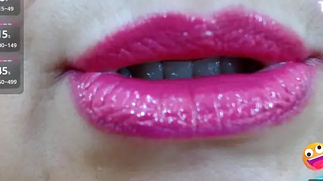 Snapshot of Kerly_Doll chatting on 12-22-24, 04:48 Kerly Doll online show from 12-22-24, 04:48