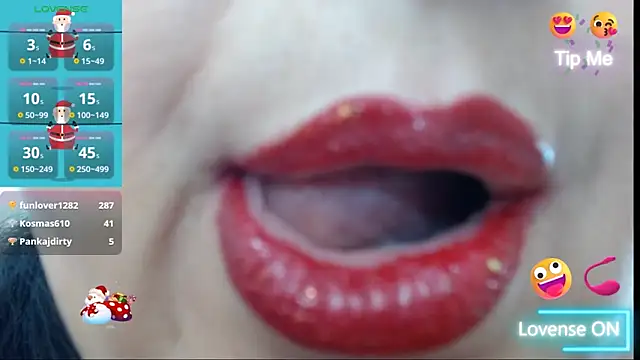 Snapshot of Kerly_Doll chatting on 12-29-24, 10:03 Kerly Doll online show from 12-29-24, 10:03