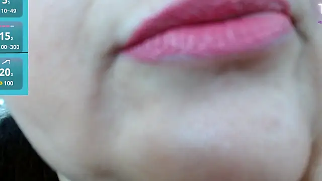 Snapshot of Kerly_Doll chatting on 12-31-24, 05:29 Kerly Doll online show from 12-31-24, 05:29