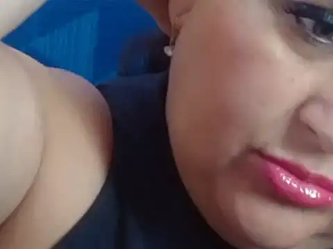 Snapshot of Kerly_Doll chatting on 01-17-25, 09:17 Kerly Doll online show from 01-17-25, 09:17