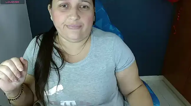 Snapshot of Kerly_Doll chatting on 02-15-25, 06:44 Kerly Doll online show from 02-15-25, 06:44