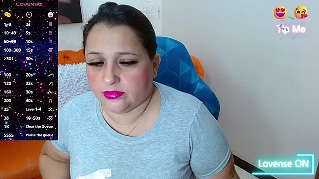 Snapshot of Kerly_Doll chatting on 02-27-25, 04:10 Kerly Doll online show from 02-27-25, 04:10