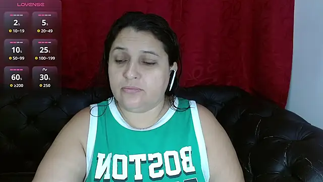 Snapshot of Kerly_Doll chatting on 05-13-26, 10:12 Kerly Doll online show from 05-13-26, 10:12