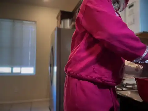 Cum2Charm online show from 11-07-25, 05:13