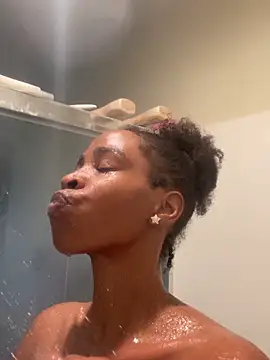 Cum2Charm online show from 04-20-26, 01:25