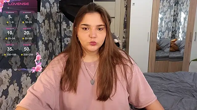 Snapshot of _momiji_ chatting on 02-04-26, 11:38 momiji online show from 02-04-26, 11:38